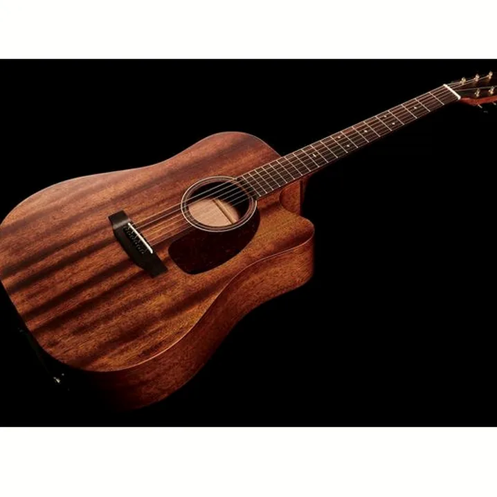 Recensione, Test: Harley Benton CLD-15MCE SolidWood