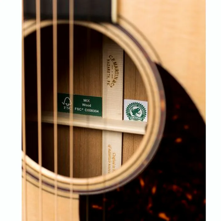 Recensione, Test: Martin Guitars 0ME Cherry