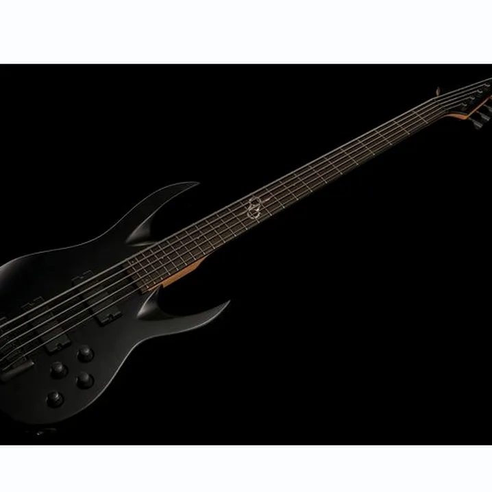 Recensione, Test Solar Guitars AB2.5C Carbon Black Matte