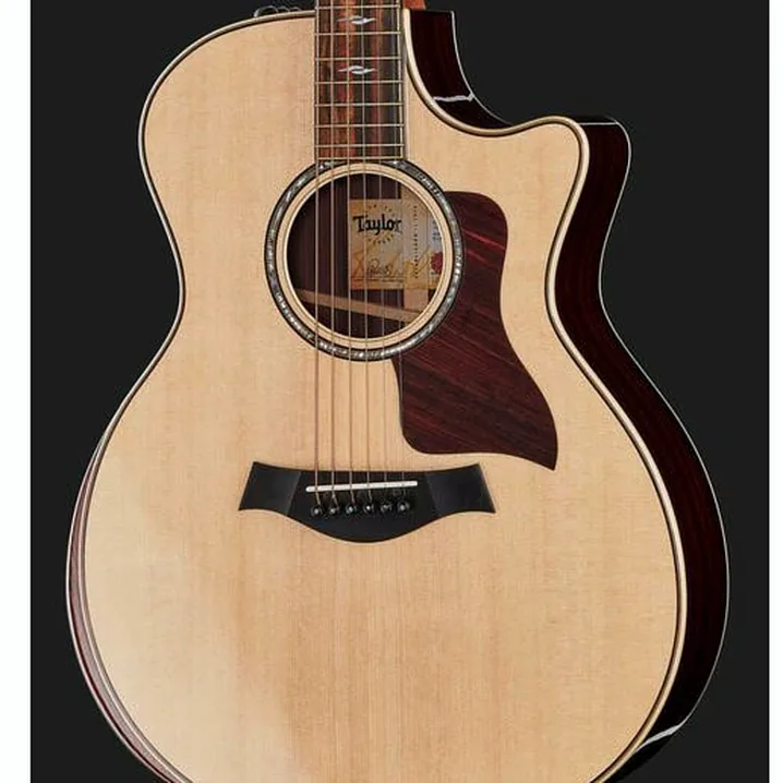 Recensione, Test: Taylor 814ce