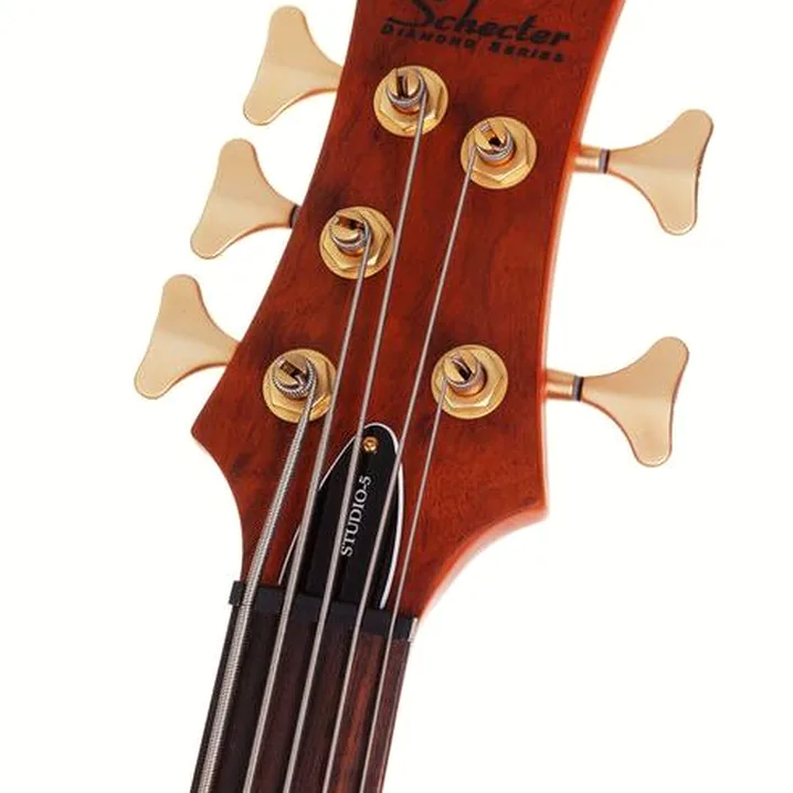 Schecter Stiletto Studio-5 HSN / Recensioni, Test