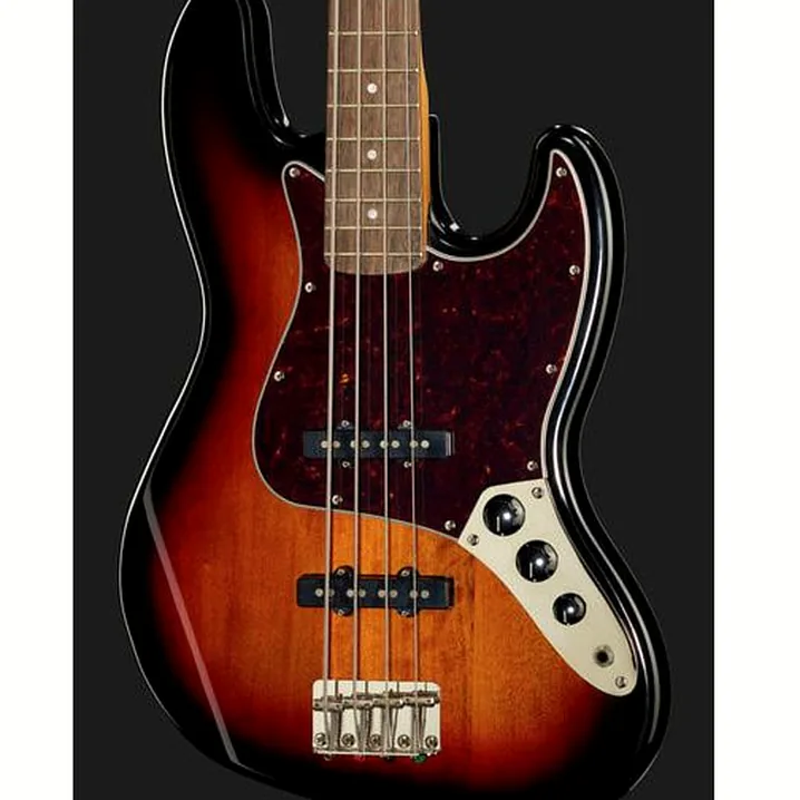 Squier CV 60s Jazz Bass LRL 3TS: Test e Recensioni