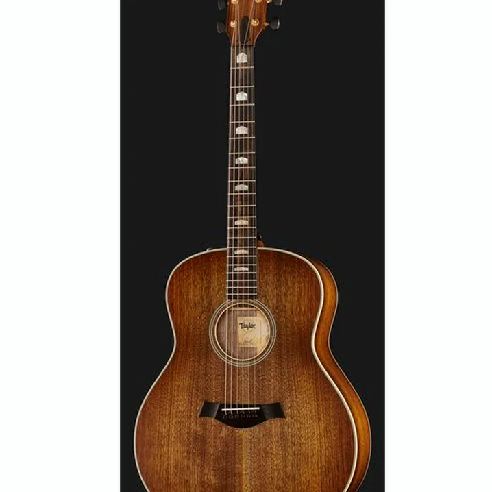 Taylor Custom #31 Gr. Orch. D.S.Burst Test, Comparativo, Recensioni
