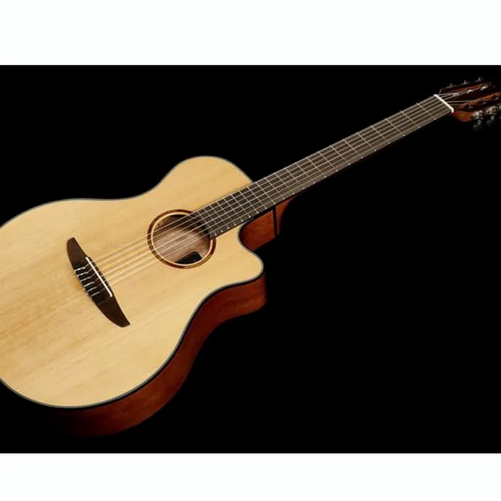 Yamaha NTX1NT NAT alla prova: suono e costruzione