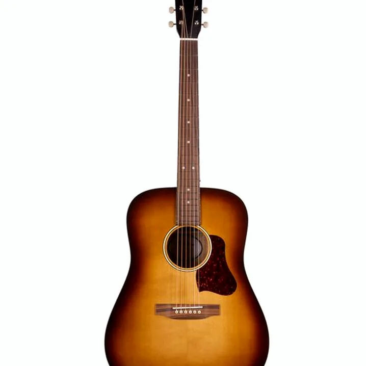 Test e Recensione: Art & Lutherie Americana Light Burst GT EQ