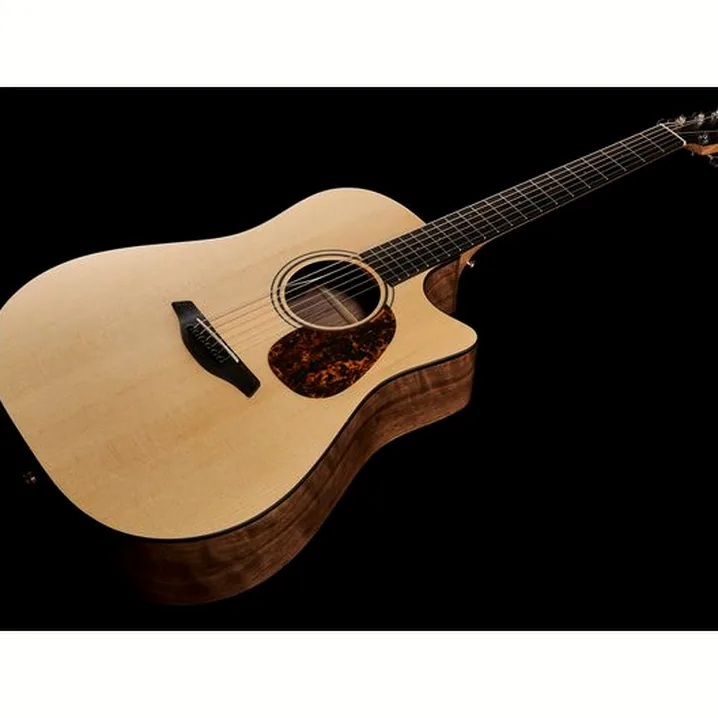 Test e Recensione Chitarra acustica Furch Blue DC-SW/SPE