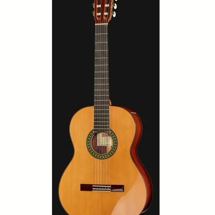 Test e Recensione Chitarra classica Alhambra 5P LH incl.Gig Bag