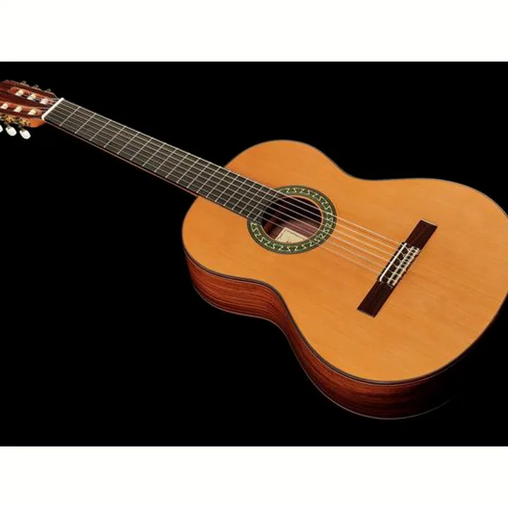 Test e Recensione Chitarra classica Alhambra 5P LH incl.Gig Bag