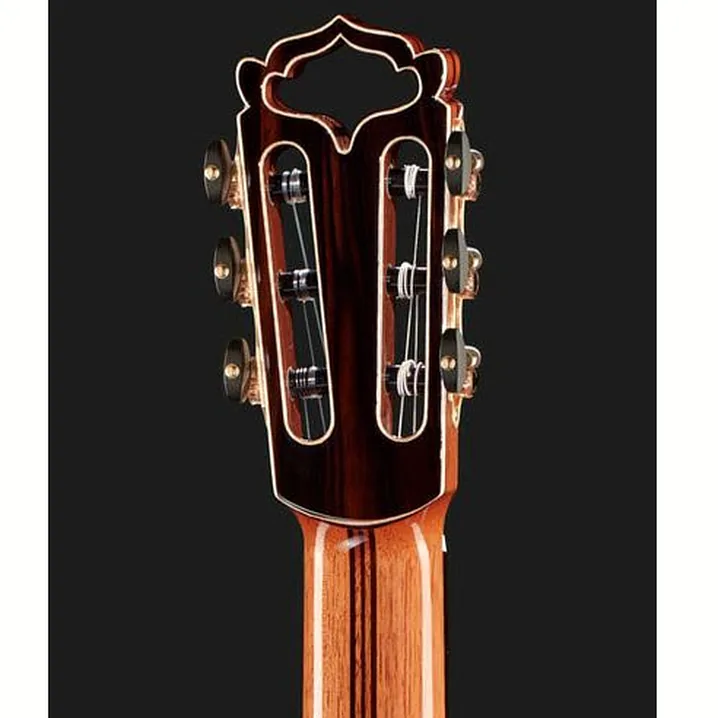 Test e Recensione Chitarra classica Hanika HE-Lattice