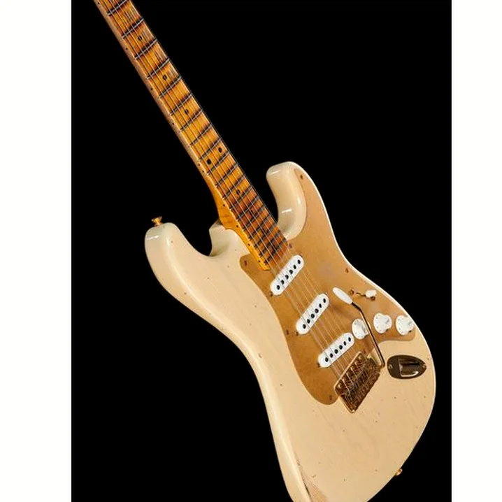 Test e Recensione Chitarra Elettrica Fender 55 Strat Bone Tone AHB Relic