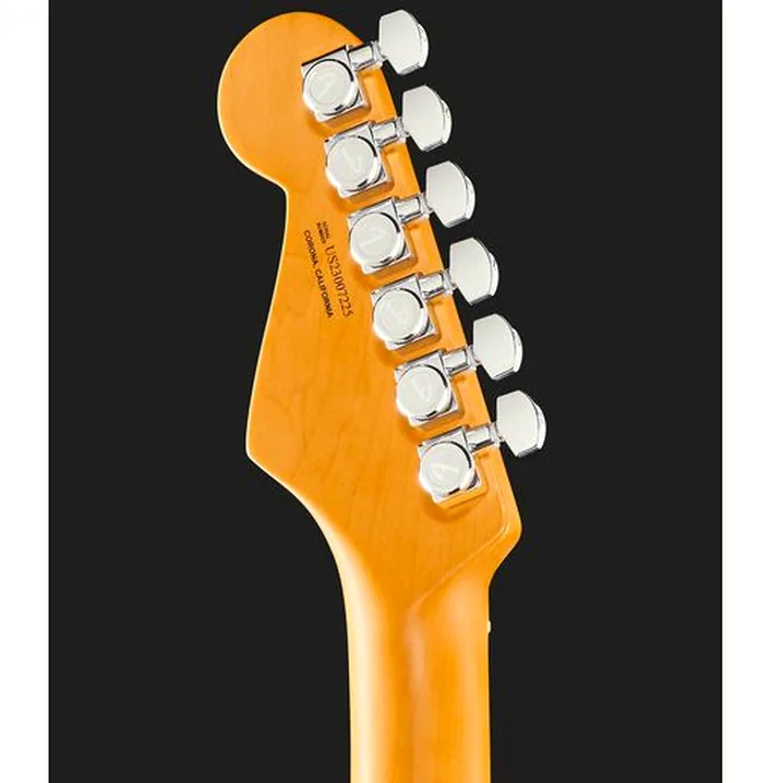 Test e Recensione Chitarra Elettrica Fender AM Ultra Strat MN HSS TexasTea