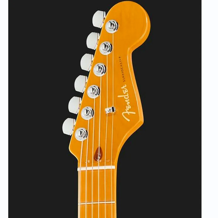 Test e Recensione Chitarra Elettrica Fender AM Ultra Strat MN HSS TexasTea