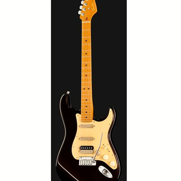 Test e Recensione Chitarra Elettrica Fender AM Ultra Strat MN HSS TexasTea