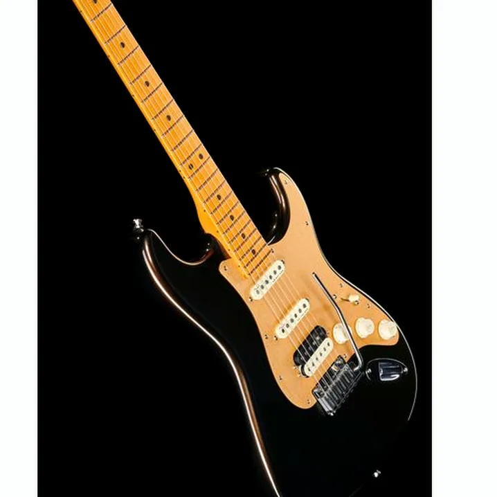 Test e Recensione Chitarra Elettrica Fender AM Ultra Strat MN HSS TexasTea