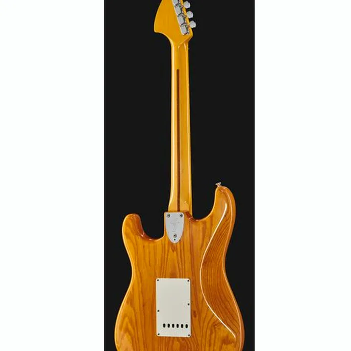 Test e Recensione Chitarra Elettrica Fender AV II 73 STRAT RW AGNAT