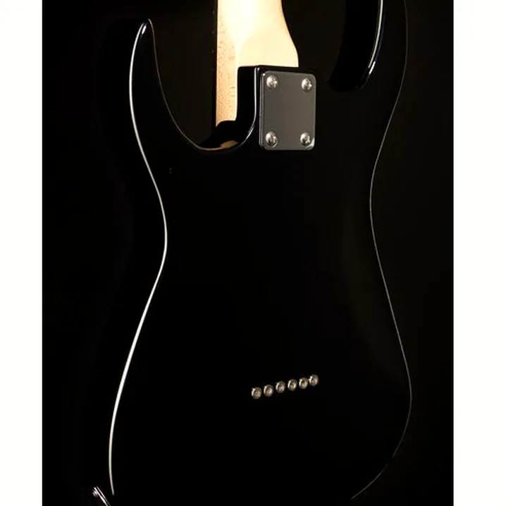 Test e Recensione Chitarra Elettrica Harley Benton MA-5 Miniamp Set 3