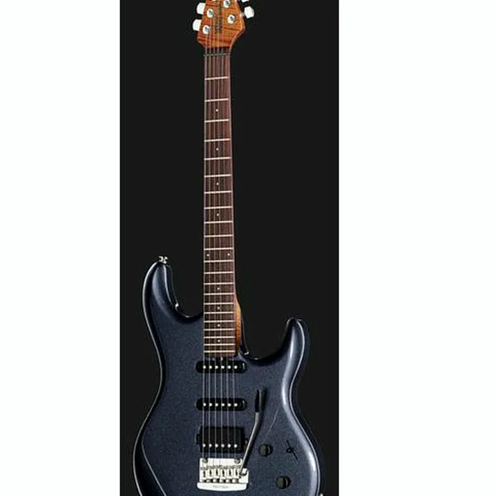Test e Recensione Chitarra Elettrica Music Man Luke III HSS Bodhi Blue RW