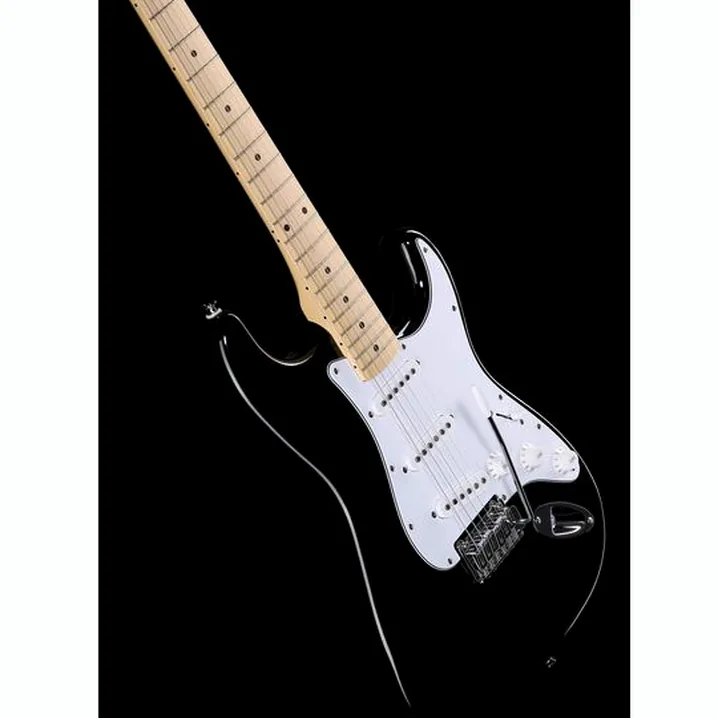 Test e Recensione Chitarra Elettrica Squier Affinity Strat MN BK