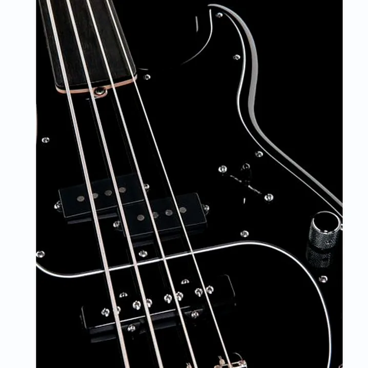 Test e Recensione del basso elettrico Fender Tony Franklin P-Bass FL BK