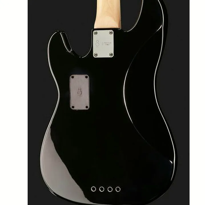 Test e Recensione del basso elettrico Marcus Miller P7 Alder 4 Fretless BK 2nd Gen