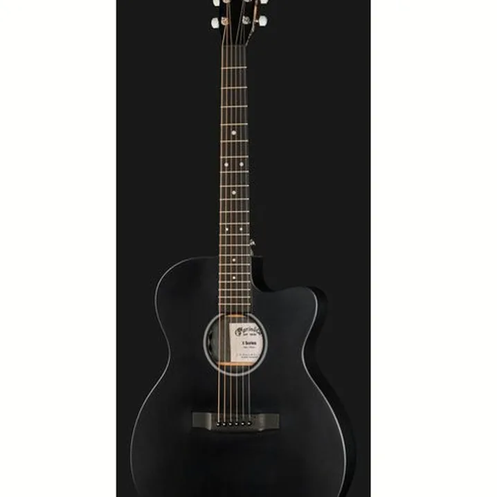 Test e Recensione della chitarra acustica Martin Guitars OMCX1E-01