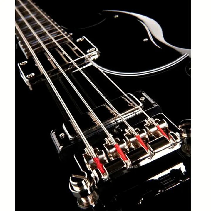 Test e Recensione: Epiphone EB-3 EB