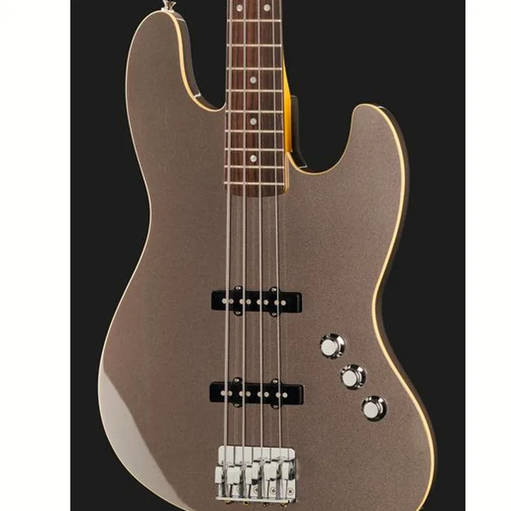 Test e Recensione: Fender Aerodyne Special Jazz Bass DGM