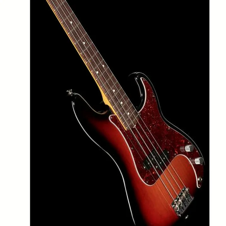 Test e Recensione: Fender AM Pro II P Bass RW 3TSB