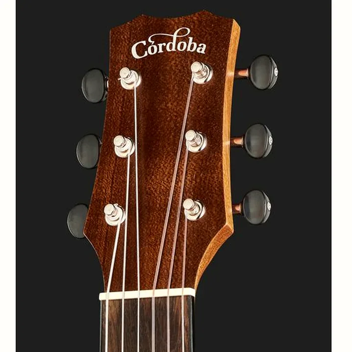 Test, Recensione Chitarra classica Cordoba Mini II MH-CE