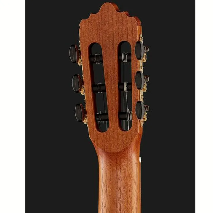 Test, Recensione Chitarra classica La Mancha Rubi CM