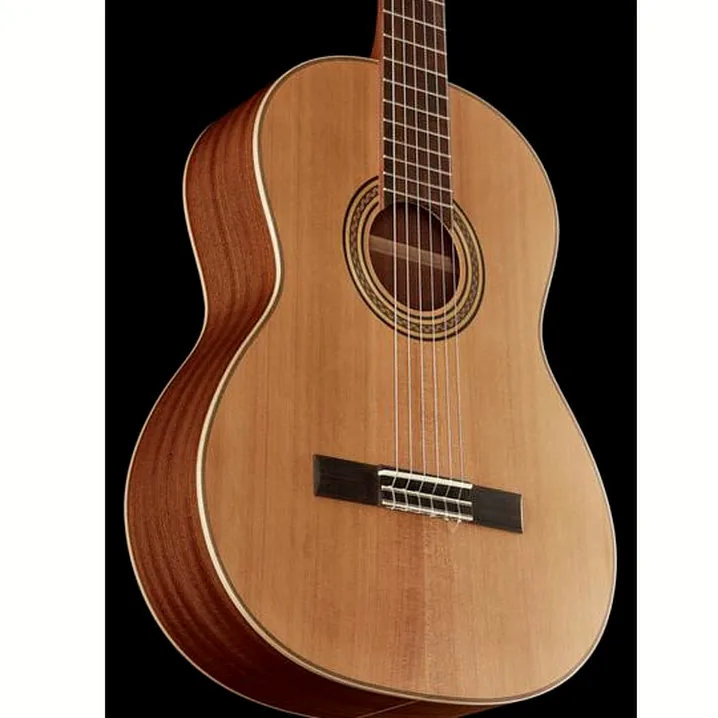 Test, Recensione Chitarra classica La Mancha Rubi CM